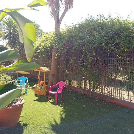 Апартаменти Casa Giardino Сан-Бенедетто-дель-Тронто Екстер'єр фото
